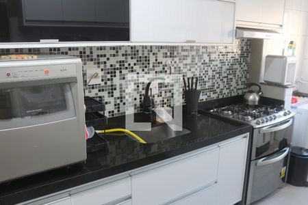 Apartamento à venda com 90m², 3 quartos e 2 vagasCozinha