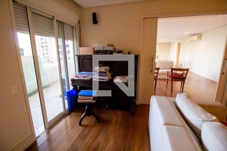 Escritório / Sala de TV de apartamento à venda com 4 quartos, 366m² em Alto da Lapa, São Paulo