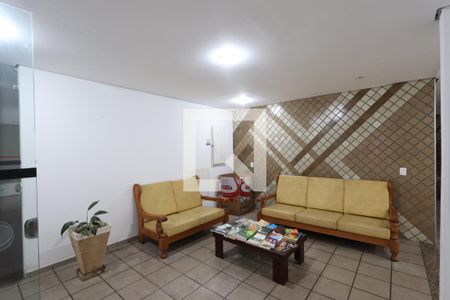 Apartamento para alugar com 79m², 2 quartos e 1 vagaÁrea comum - Hall de entrada