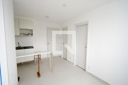 Sala/Cozinha de apartamento para alugar com 2 quartos, 33m² em Jardim Prudência, São Paulo