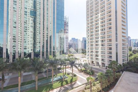Varanda vista de apartamento à venda com 1 quarto, 66m² em Brooklin Paulista, São Paulo