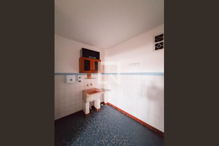 Casa à venda com 140m², 3 quartos e 2 vagas Casa à venda com 140m², 3 quartos e 2 vagassalão inferior