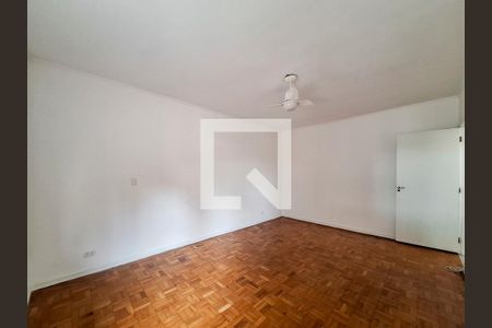 Casa à venda com 140m², 3 quartos e 2 vagas Casa à venda com 140m², 3 quartos e 2 vagasQuarto 1