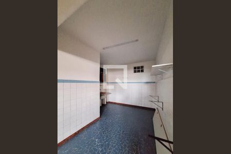 Casa à venda com 140m², 3 quartos e 2 vagas Casa à venda com 140m², 3 quartos e 2 vagassalão inferior