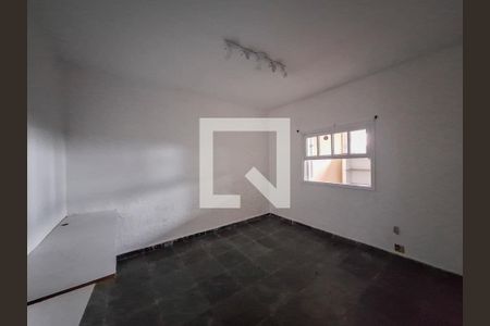 Casa à venda com 140m², 3 quartos e 2 vagas Casa à venda com 140m², 3 quartos e 2 vagasQuarto serviço