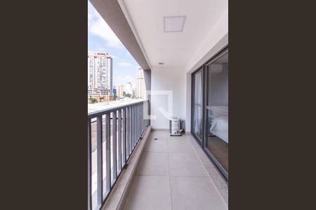 Studio à venda com 40m², 1 quarto e sem vaga Studio à venda com 40m², 1 quarto e sem vagaVaranda