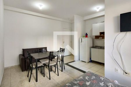 Sala de apartamento para alugar com 1 quarto, 47m² em Cidade Ocian, Praia Grande