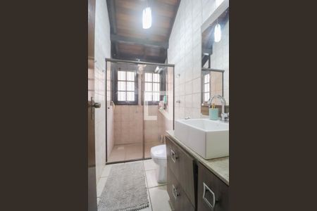 Casa à venda com 185m², 3 quartos e 2 vagasBanheiro 1