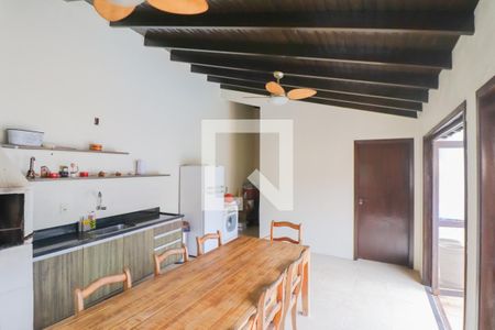 Casa à venda com 185m², 3 quartos e 2 vagas Casa à venda com 185m², 3 quartos e 2 vagasÁrea de Serviço e área gourmet
