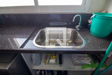 Apartamento para alugar com 66m², 2 quartos e 1 vagaÁrea de Serviço