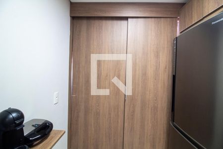 Apartamento para alugar com 66m², 2 quartos e 1 vagaÁrea de Serviço