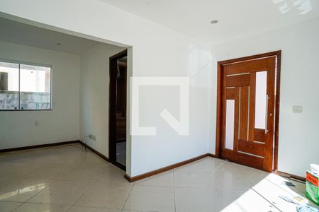 Sala de casa para alugar com 2 quartos, 300m² em Barreto, Niterói