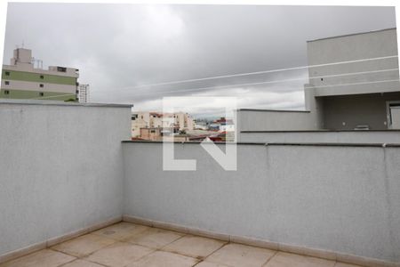 Apartamento à venda com 90m², 2 quartos e 1 vaga Apartamento à venda com 90m², 2 quartos e 1 vagaTerraço