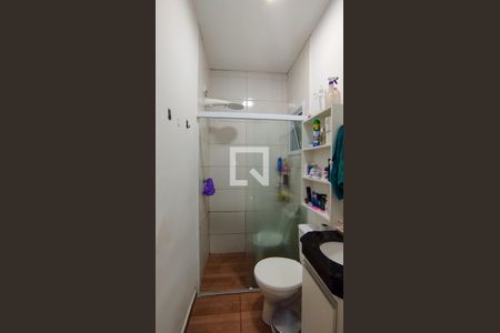 Apartamento à venda com 90m², 2 quartos e 1 vaga Apartamento à venda com 90m², 2 quartos e 1 vagaBanheiro