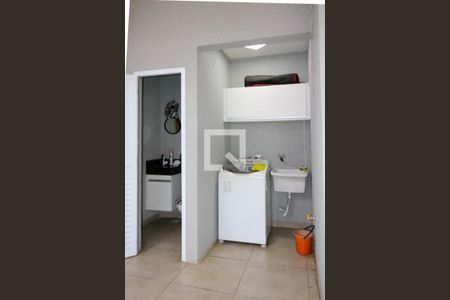 Apartamento à venda com 90m², 2 quartos e 1 vaga Apartamento à venda com 90m², 2 quartos e 1 vagaÁrea de Serviço