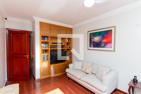 Apartamento à venda com 200m², 4 quartos e 2 vagas Apartamento à venda com 200m², 4 quartos e 2 vagasQuarto 1