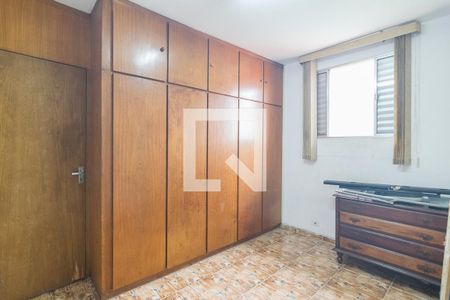 Casa à venda com 244m², 3 quartos e 2 vagasQuarto 3