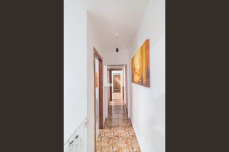 Corredor de casa para alugar com 3 quartos, 244m² em Vila Curuca, Santo André