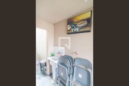 Casa à venda com 244m², 3 quartos e 2 vagasÁrea de Serviço