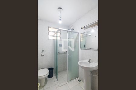 Banheiro de casa à venda com 3 quartos, 244m² em Vila Curuca, Santo André