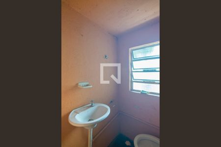 Casa à venda com 244m², 3 quartos e 2 vagasBanheiro de Serviço