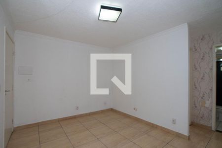 Sala de apartamento para alugar com 2 quartos, 42m² em Vila Alzira, Guarulhos