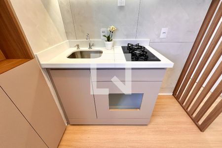 Cozinha de kitnet/studio para alugar com 1 quarto, 25m² em Barra Funda, São Paulo