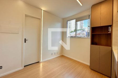 Sala de kitnet/studio para alugar com 1 quarto, 25m² em Barra Funda, São Paulo