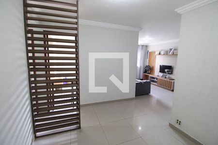 Sala de apartamento para alugar com 3 quartos, 80m² em Água Santa, Rio de Janeiro