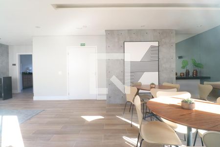 Apartamento para alugar com 33m², 2 quartos e sem vagaÁrea comum - Salão de festas