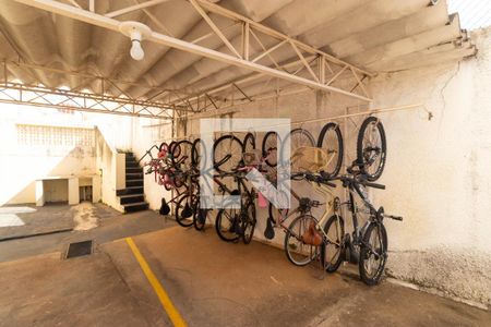 Apartamento à venda com 60m², 2 quartos e sem vagaÁrea Comum - Bicicletário