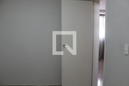 Quarto 2 de apartamento para alugar com 2 quartos, 45m² em Jardim Vitoria, Belo Horizonte