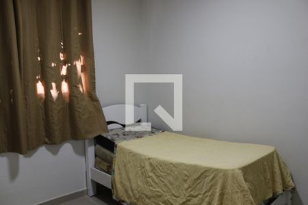 Quarto 2 de apartamento para alugar com 2 quartos, 45m² em Jardim Vitoria, Belo Horizonte
