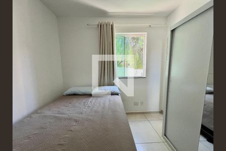 Quarto de apartamento para alugar com 2 quartos, 72m² em Cabral, Contagem