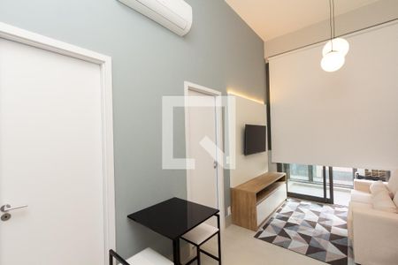 Sala/Cozinha de apartamento para alugar com 1 quarto, 35m² em Moema, São Paulo