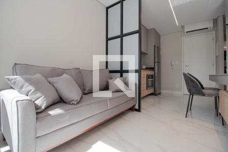 Sala de kitnet/studio à venda com 1 quarto, 30m² em Pinheiros, São Paulo