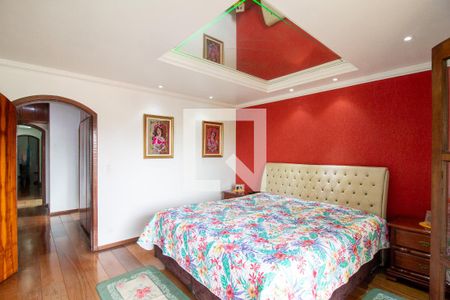 Casa à venda com 300m², 3 quartos e 4 vagasSuíte Master