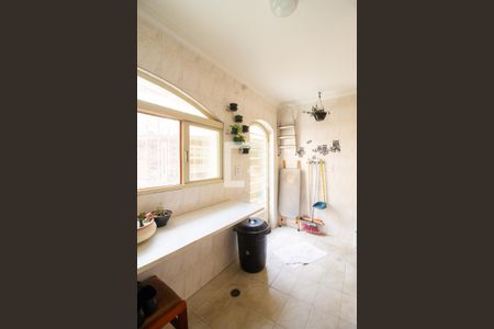 Casa à venda com 300m², 3 quartos e 4 vagasÁrea de Serviço