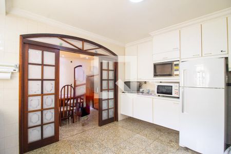 Casa à venda com 300m², 3 quartos e 4 vagasCozinha