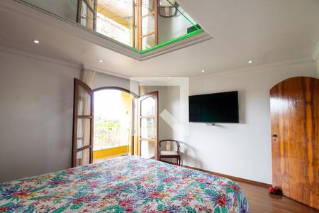 Casa à venda com 300m², 3 quartos e 4 vagasSuíte Master