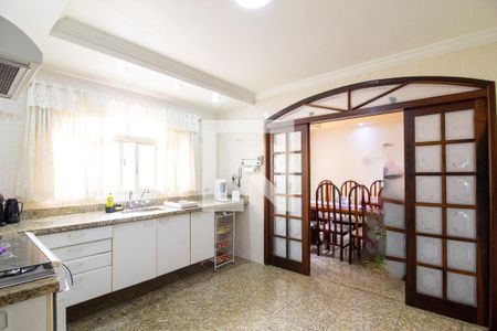 Casa à venda com 300m², 3 quartos e 4 vagasCozinha