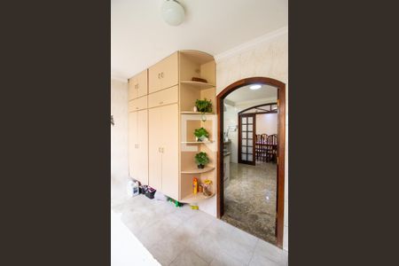 Casa à venda com 300m², 3 quartos e 4 vagasÁrea de Serviço