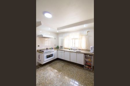 Casa à venda com 300m², 3 quartos e 4 vagasCozinha