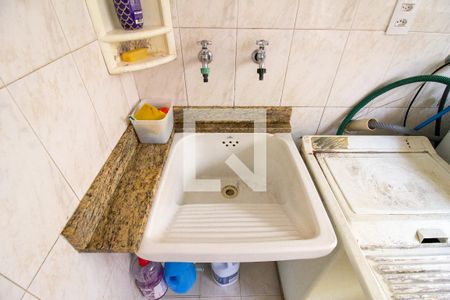 Casa à venda com 300m², 3 quartos e 4 vagasDetalhe Área de Serviço