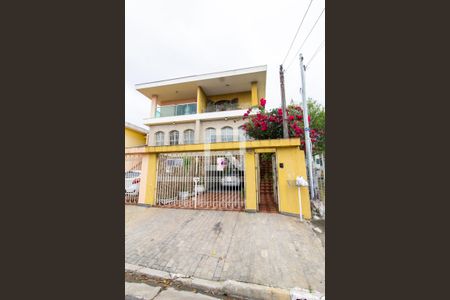 Casa à venda com 300m², 3 quartos e 4 vagasFachada da Casa