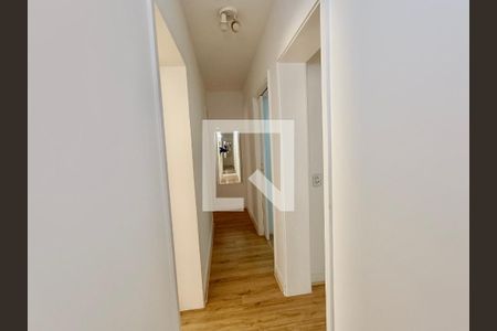 Apartamento à venda com 117m², 3 quartos e sem vagaCorredor 