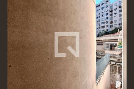 Apartamento à venda com 117m², 3 quartos e sem vagaÁrea serviço  vista 