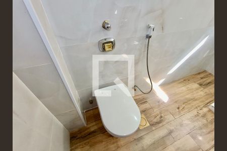 Apartamento à venda com 117m², 3 quartos e sem vagaBanheiro social 