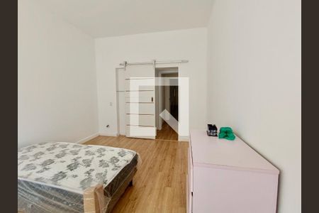 Apartamento à venda com 117m², 3 quartos e sem vagaQuarto