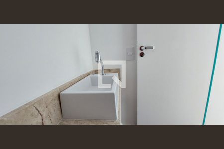 Apartamento à venda com 133m², 3 quartos e 3 vagasBanheiro social 